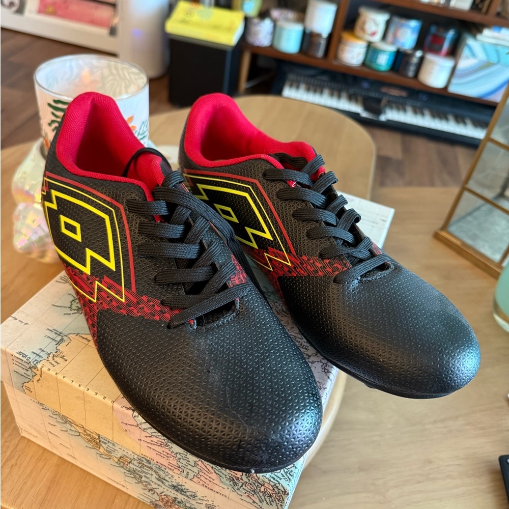 NWT soccer cleats